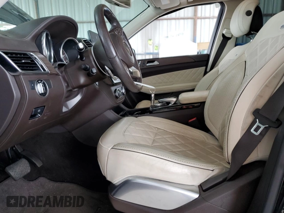 2019 Mercedes-Benz GLS 550 z VIN 4JGDF7DE6KB211320, wystawiony jako Copart lot #61063535 z przebiegiem 58 484 mil mil oraz Szkoda całkowita • Salvage title. Historia ofert i sprzedaży dostępna na DreamBid. Obrazek 7.