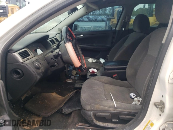2009 Chevrolet Impala Police Police z VIN 2G1WS57M391253446, wystawiony jako Copart lot #51942685 z przebiegiem 163 094 mil mil oraz Nie do naprawy • Non repairable. Historia ofert i sprzedaży dostępna na DreamBid. Obrazek 7.