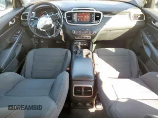 2018 Kia Sorento LX with VIN 5XYPG4A39JG375908, listed as a Copart auction lot 45412235 with 140,483 mi miles and Salvage Title. Bid and sale history available at carsss.com. Image 8.