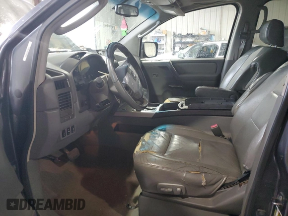 2007 Nissan Armada SE z VIN 5N1BA08A27N700193, wystawiony jako Copart lot #58807975 z przebiegiem 254 318 mil mil oraz Szkoda całkowita • Salvage title. Historia ofert i sprzedaży dostępna na DreamBid. Obrazek 7.
