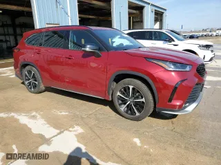 2021 Toyota Highlander XSE with VIN 5TDJZRBH8MS156274, listed as a Copart auction lot 48811775 with 36,585 mi miles and Salvage Title. Bid and sale history available at carsss.com. Image 4.