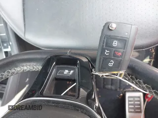2021 Volkswagen Tiguan SE z VIN 3VV3B7AX0MM047478, wystawiony jako IAAI lot #42144239 z przebiegiem 55 468 mil mil oraz . Historia ofert i sprzedaży dostępna na DreamBid. Obrazek 11.