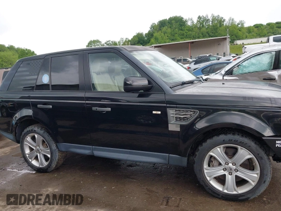 2011 Land Rover Range Rover Sport SC with VIN SALSH2E40BA267833, listed as a IAAI auction lot 42255739 with 101,323 mi miles and . Bid and sale history available at DreamBid. Image 13.