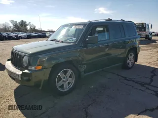 2007 Jeep Patriot Limited z VIN 1J8FF48W97D395154, wystawiony jako Copart lot #46595845 z przebiegiem 160 991 mil mil oraz Szkoda całkowita • Salvage title. Historia ofert i sprzedaży dostępna na DreamBid. Obrazek 1.