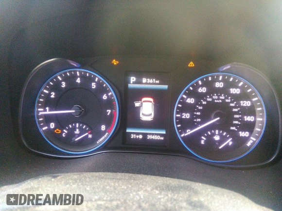 2020 Hyundai Kona Ultimate with VIN KM8K53A52LU476930, listed as a IAAI auction lot 38355576 with 39,450 mi miles. Bid and sale history available at carsss.com. Image 7.