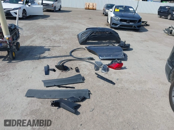 2023 Volkswagen Tiguan S z VIN 3VVRB7AX9PM132401, wystawiony jako IAAI lot #41870969 z przebiegiem 40 533 mil mil oraz . Historia ofert i sprzedaży dostępna na DreamBid. Obrazek 12.