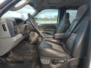 2003 Ford F-250 XL with VIN 1FTNW21P23ED61071, listed as a Copart auction lot 46162565 with 176,853 mi miles and Salvage title. Bid and sale history available at DreamBid. Image 7.