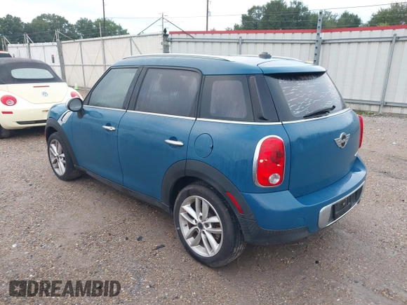 2012 MINI Countryman with VIN WMWZB3C56CWM06101, listed as a IAAI auction lot 42223616 with 149,680 mi miles and . Bid and sale history available at DreamBid. Image 3.