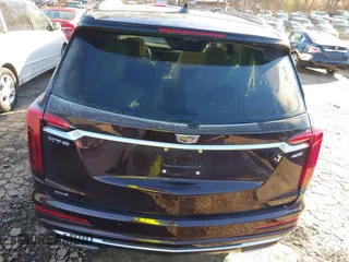 2021 Cadillac XT6 Premium Luxury with VIN 1GYKPDRS7MZ133561, listed as a IAAI auction lot 41112365 with 73,956 mi miles. Bid and sale history available at carsss.com. Image 16.