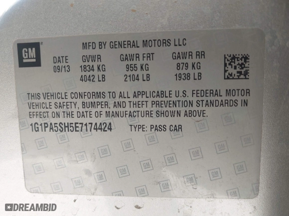 2014 Chevrolet Cruze LS with VIN 1G1PA5SH5E7174424, listed as a IAAI auction lot 41696133 with 126,802 mi miles. Bid and sale history available at carsss.com. Image 9.