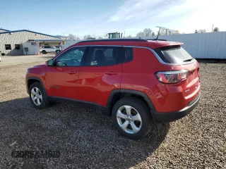 2018 Jeep Compass Latitude z VIN 3C4NJDBB4JT458315, wystawiony jako Copart lot #51513345 z przebiegiem 91 274 mil mil oraz Czysty tytuł • Clean title. Historia ofert i sprzedaży dostępna na DreamBid. Obrazek 2.