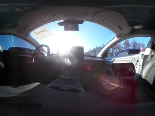2023 Tesla Model 3 z VIN 5YJ3E1EA0PF611244, wystawiony jako IAAI lot #41455102 z przebiegiem 21 867 mil mil oraz . Historia ofert i sprzedaży dostępna na DreamBid. Obrazek 21.