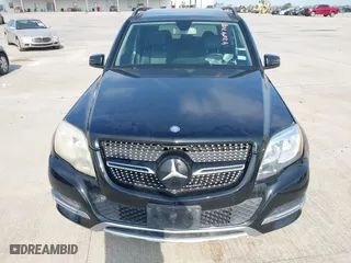 2013 Mercedes-Benz GLK-Class GLK 350 with VIN WDCGG5HB2DF990806, listed as a IAAI auction lot 42047198 with 130,728 mi miles. Bid and sale history available at carsss.com. Image 12.