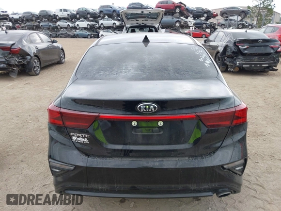 2020 Kia Forte LXS with VIN 3KPF24AD2LE186231, listed as a IAAI auction lot 41972941 with 65,415 mi miles and . Bid and sale history available at carsss.com. Image 17.