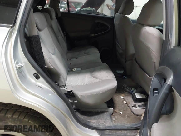 2008 Toyota RAV4 с VIN JTMBD33V985140407, выставлен на аукционе IAAI как лот 42491719 с пробегом 164 518 миль миль и . История ставок и продаж доступна на DreamBid. Изображение 8.