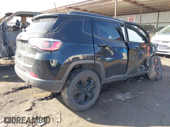 2019 Jeep Compass Latitude with VIN 3C4NJDBB1KT648185, listed as a IAAI auction lot 41622077 with 74,072 mi miles and . Bid and sale history available at DreamBid. Image 4.
