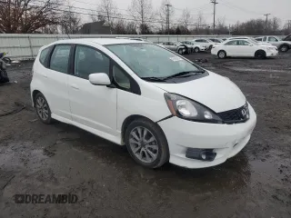 2013 Honda Fit Sport с VIN JHMGE8H53DC039134, выставлен на аукционе Copart как лот 45926385 с пробегом 129 933 миль миль и Списание • Salvage title. История ставок и продаж доступна на DreamBid. Изображение 4.