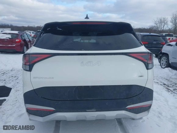 2023 Kia Sportage Hybrid LX with VIN KNDPUCAG0P7103999, listed as a IAAI auction lot 41234592 with 27,899 mi miles. Bid and sale history available at carsss.com. Image 16.