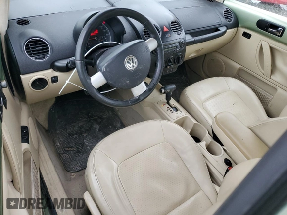 2009 Volkswagen Beetle S with VIN 3VWRW31C69M516659, listed as a Copart auction lot 42524175 with 195,836 mi miles and Salvage Title. Bid and sale history available at DreamBid. Image 8.