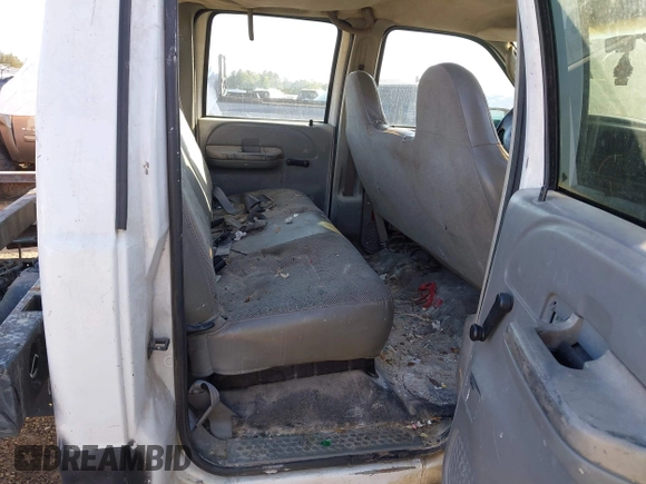 2004 Ford F-350 XL with VIN 1FTSW30L04EC56795, listed as a IAAI auction lot 41628682 with Not Provided miles and . Bid and sale history available at DreamBid. Image 8.