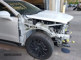 2020 Cadillac XT4 AWD Premium Luxury z VIN 1GYFZDR45LF064043, wystawiony jako IAAI lot #42129079 z przebiegiem 33 717 mil mil oraz . Historia ofert i sprzedaży dostępna na DreamBid. Obrazek 21.