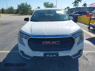 2024 GMC Terrain SLE with VIN 3GKALMEG1RL347950, listed as a IAAI auction lot 41834707 with 14,436 mi miles. Bid and sale history available at carsss.com. Image 12.