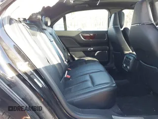 2017 Lincoln Continental Reserve with VIN 1LN6L9RP3H5628165, listed as a IAAI auction lot 41489434 with 143,171 mi miles. Bid and sale history available at carsss.com. Image 8.