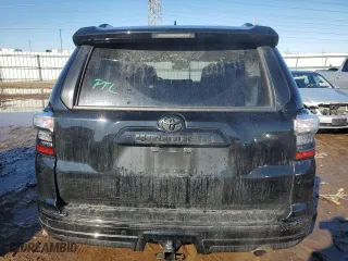 2020 Toyota 4Runner SR5 with VIN JTEBU5JR3L5752172, listed as a Copart auction lot 46652925 with 25,048 mi miles and Salvage Title. Bid and sale history available at carsss.com. Image 6.