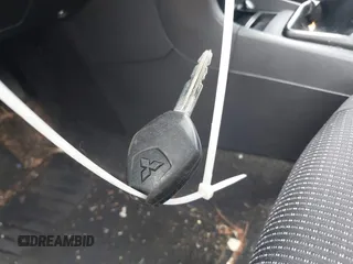 2011 Mitsubishi Lancer ES z VIN JA32U2FU0BU043024, wystawiony jako IAAI lot #42367152 z przebiegiem 167 655 mil mil oraz . Historia ofert i sprzedaży dostępna na DreamBid. Obrazek 11.