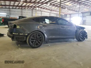 2021 Tesla Model S Long Range with VIN 5YJSA1E51MF429302, listed as a Copart auction lot 58242465 with 148,472 mi miles and Salvage title. Bid and sale history available at DreamBid. Image 3.