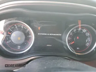 2016 Dodge Challenger SXT z VIN 2C3CDZAG5GH344757, wystawiony jako Copart lot #52192205 z przebiegiem 69 305 mil mil oraz Szkoda całkowita • Salvage title. Historia ofert i sprzedaży dostępna na DreamBid. Obrazek 9.
