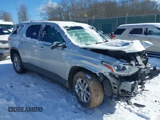2018 Chevrolet Traverse LT Cloth with VIN 1GNEVGKW6JJ250654, listed as a IAAI auction lot 41188292 with 149,957 mi miles. Bid and sale history available at carsss.com. Image 1.