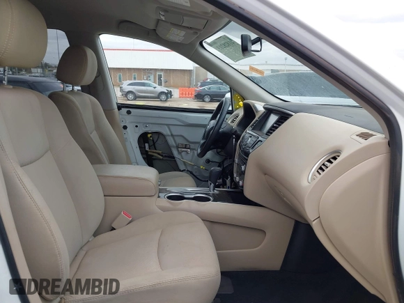 2018 Nissan Pathfinder SV with VIN 5N1DR2MN1JC673562, listed as a IAAI auction lot 41828213 with 62,882 mi miles. Bid and sale history available at carsss.com. Image 5.