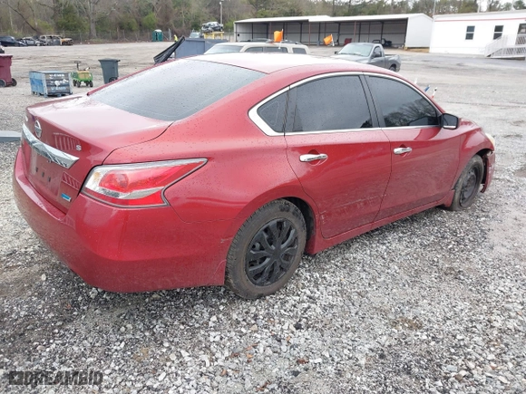 2014 Nissan Altima 2.5 S with VIN 1N4AL3AP2EN368365, listed as a IAAI auction lot 41866662 with 202,123 mi miles. Bid and sale history available at carsss.com. Image 4.