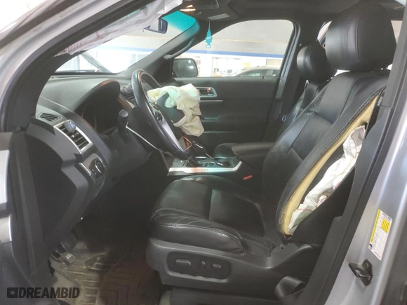 2013 Ford Explorer XLT with VIN 1FM5K8D80DGC88948, listed as a Copart auction lot 50292715 with 240,624 mi miles and Salvage Title. Bid and sale history available at carsss.com. Image 7.
