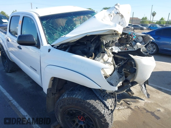 2012 Toyota Tacoma PreRunner z VIN 3TMJU4GN2CM128050, wystawiony jako IAAI lot #42200352 z przebiegiem Nie podano mil oraz . Historia ofert i sprzedaży dostępna na DreamBid. Obrazek 20.