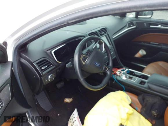2019 Ford Fusion Titanium with VIN 3FA6P0D9XKR186685, listed as a IAAI auction lot 39181239 with Not provided miles and . Bid and sale history available at DreamBid. Image 7.