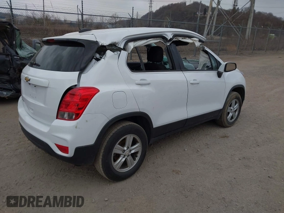 2020 Chevrolet Trax LS with VIN 3GNCJNSB7LL119507, listed as a IAAI auction lot 41829202 with 130,600 mi miles. Bid and sale history available at carsss.com. Image 4.