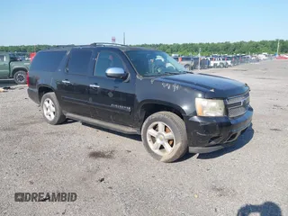 2007 Chevrolet Suburban LT с VIN 3GNFK16357G290535, выставлен на аукционе IAAI как лот 42588721 с пробегом Не указан миль и . История ставок и продаж доступна на DreamBid. Изображение 1.