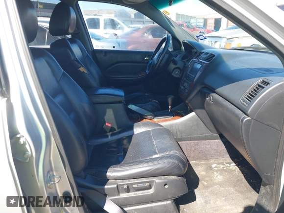 2003 Acura MDX Touring Pkg RES with VIN 2HNYD18703H554194, listed as a IAAI auction lot 41646451 with 191,163 mi miles. Bid and sale history available at carsss.com. Image 5.