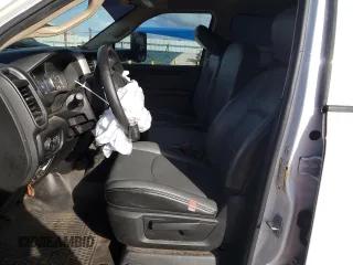 2020 Ram 2500 Tradesman with VIN 3C6UR5HJ7LG248383, listed as a Copart auction lot 83385054 with 55,688 mi miles and Non Repairable. Bid and sale history available at carsss.com. Image 7.