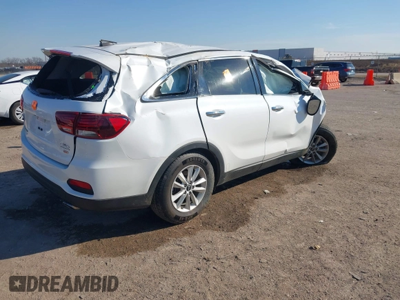 2020 Kia Sorento LX with VIN 5XYPG4A30LG711402, listed as a IAAI auction lot 41337495 with 1 mi miles. Bid and sale history available at carsss.com. Image 4.