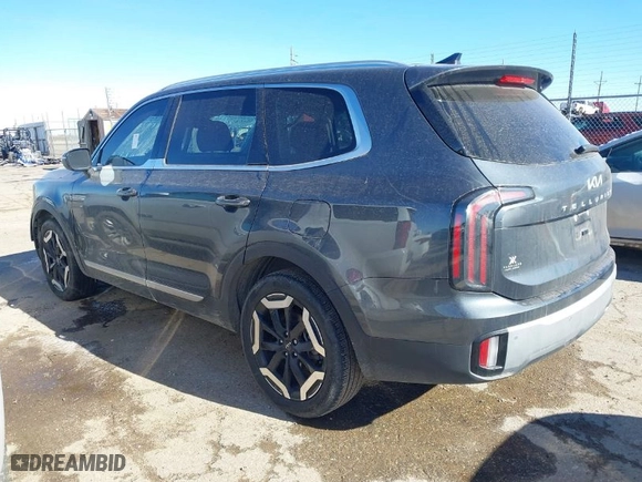 2023 Kia Telluride EX with VIN 5XYP34GC4PG382146, listed as a IAAI auction lot 41302239 with 26,393 mi miles. Bid and sale history available at carsss.com. Image 3.