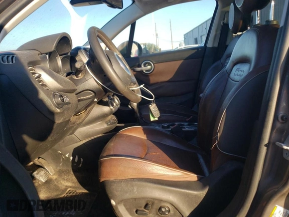 2016 FIAT 500X Trekking Plus z VIN ZFBCFYET2GP386504, wystawiony jako Copart lot #82576594 z przebiegiem 183 959 mil mil oraz Szkoda całkowita • Salvage title. Historia ofert i sprzedaży dostępna na DreamBid. Obrazek 7.