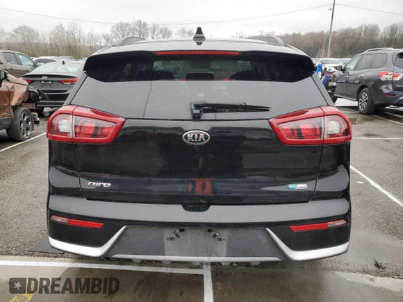 2017 Kia Niro Touring Launch Edition with VIN KNDCC3LC1H5050335, listed as a Copart auction lot 43888174 with 204,011 mi miles and Clean Title. Bid and sale history available at carsss.com. Image 6.