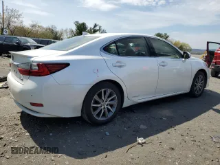 2018 Lexus ES with VIN JTHBW1GG2J2188556, listed as a Copart auction lot 53564415 with 95,592 mi miles and Salvage Title. Bid and sale history available at carsss.com. Image 3.