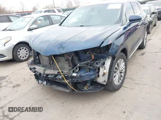2017 Lincoln MKX Select with VIN 2LMPJ6KR4HBL48808, listed as a IAAI auction lot 41839898 with 90,147 mi miles. Bid and sale history available at carsss.com. Image 6.