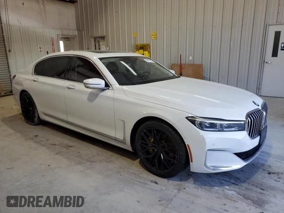 2020 BMW 7 Series 740i xDrive with VIN WBA7T4C05LGF97408, listed as a Copart auction lot 49415575 with 151,909 mi miles and Clean title. Bid and sale history available at DreamBid. Image 4.