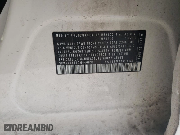 2013 Volkswagen Jetta TDI w/Sunroof & Nav с VIN 3VWPL7AJ1DM640630, выставлен на аукционе Copart как лот 42950465 с пробегом Не указан миль и Списание • Salvage title. История ставок и продаж доступна на DreamBid. Изображение 14.