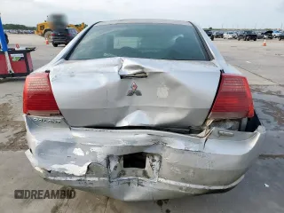 2005 Mitsubishi Galant ES z VIN 4A3AB36F35E052578, wystawiony jako Copart lot #54779195 z przebiegiem 333 528 mil mil oraz Szkoda całkowita • Salvage title. Historia ofert i sprzedaży dostępna na DreamBid. Obrazek 6.